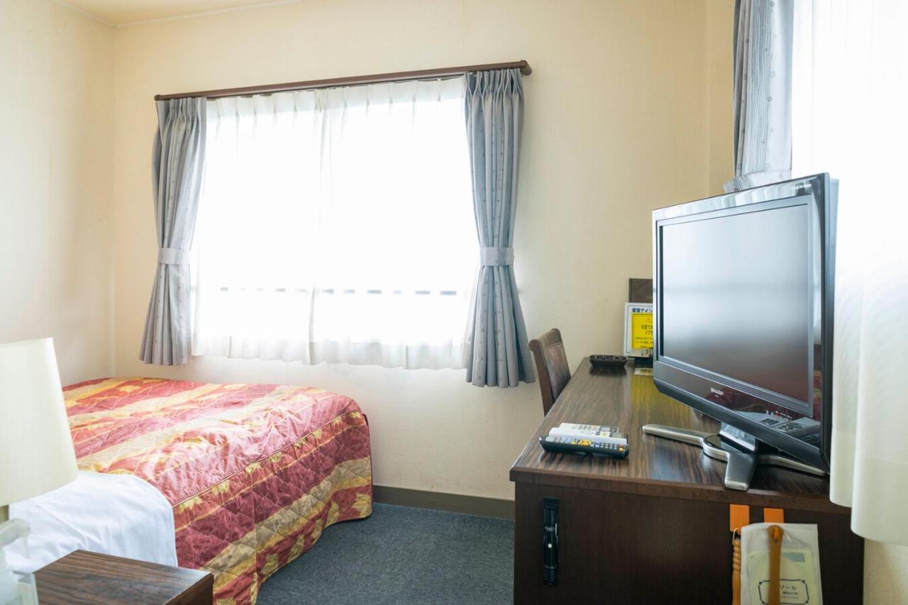 Hotel Nami كومانو المظهر الخارجي الصورة