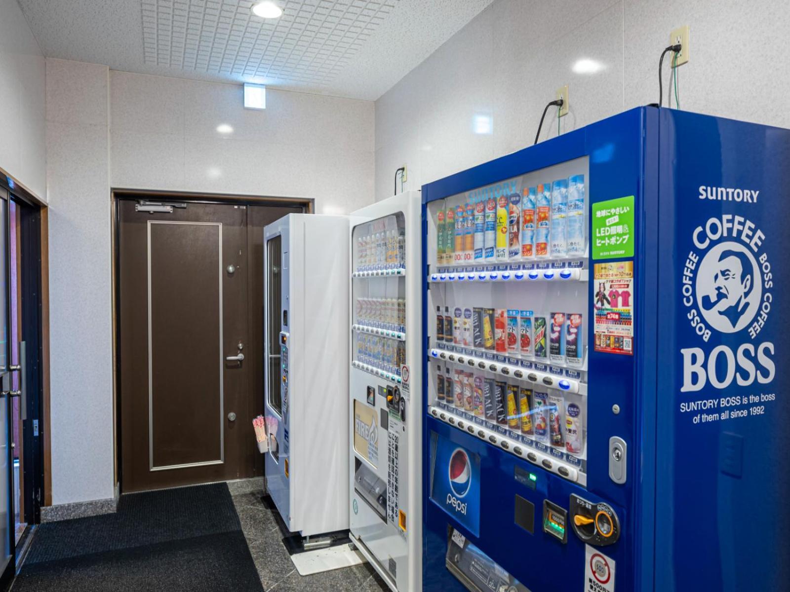 Hotel Nami كومانو المظهر الخارجي الصورة