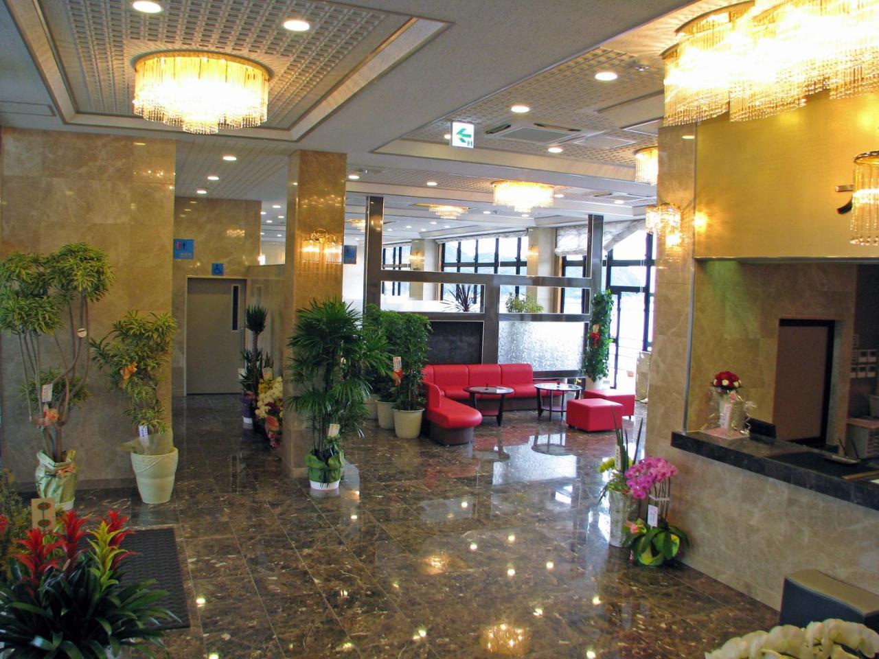 Hotel Nami كومانو المظهر الخارجي الصورة